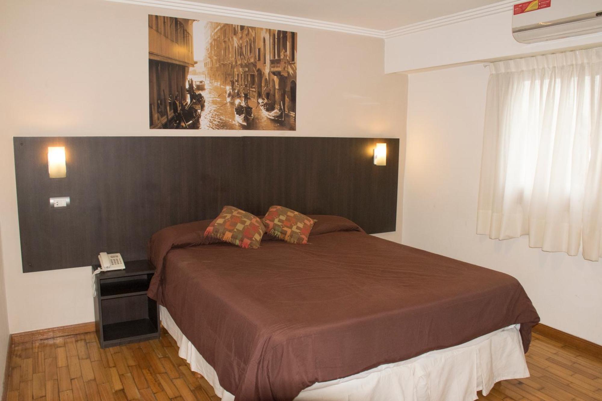 Habitación Doble con baño privado