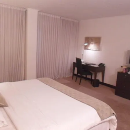 Ros Tower Hotel-3